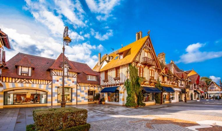 Ulysse By Kleidos - Charmant T2 Dans Le Centre De Pont-Audemer Zewnętrze zdjęcie